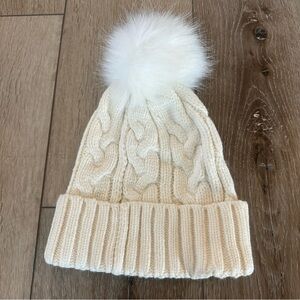 Women’s Cozy Cream Knit Pom-Pom Beanie Winter Hat